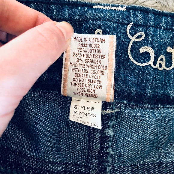 Industrial Cotton | Double Button Denim Shorts - Picture 4 of 6